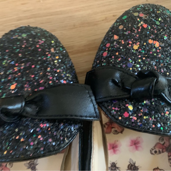 Shiney Mary Jane Girls Flat Size 12 - Picture 7 of 8